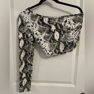 Cropped one shoulder top